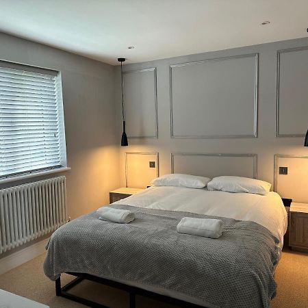 A Luxury 2 Bedroom Apartment Barnet Exterior foto